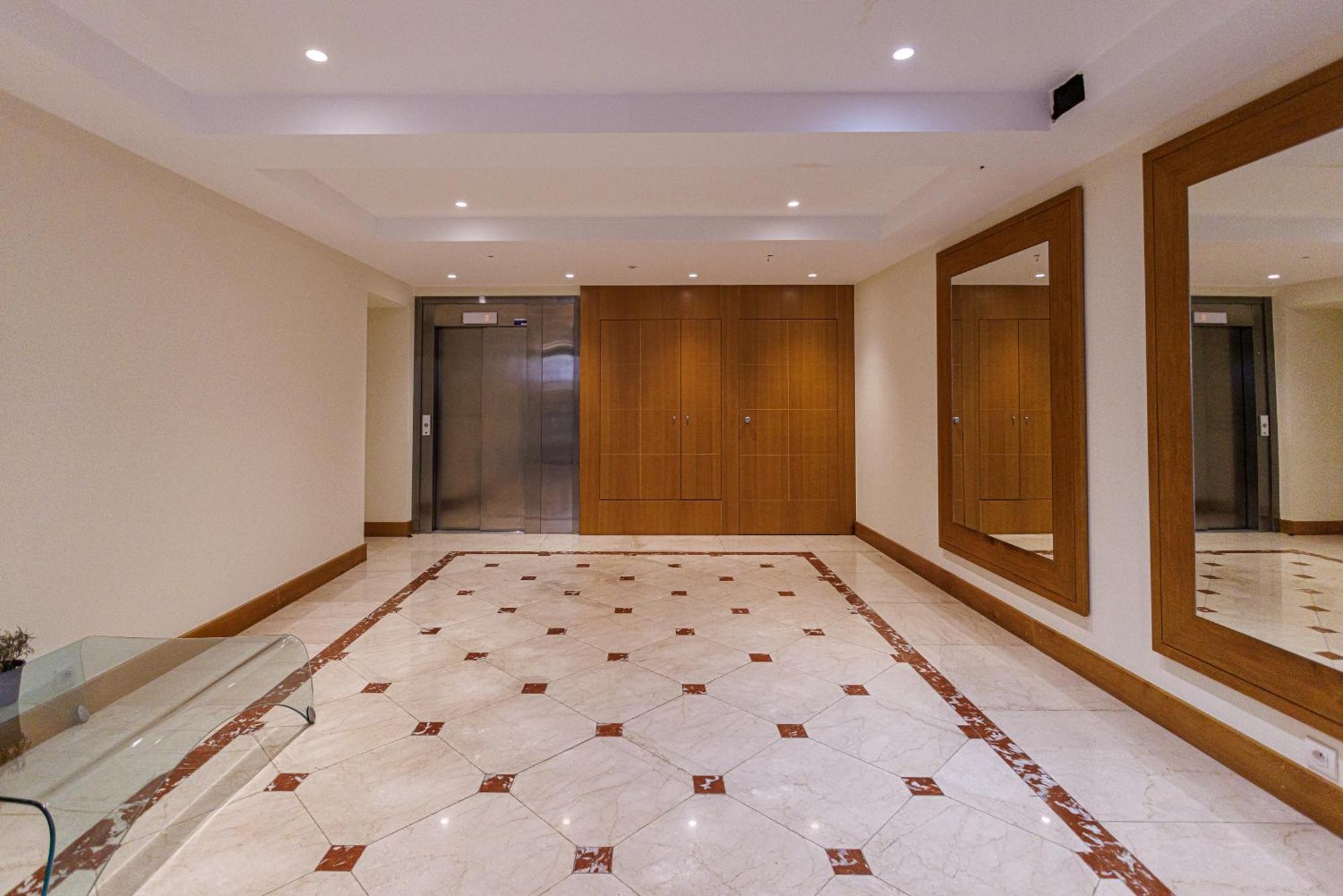 Rose 2-Clim-Centre-Plage مينتون المظهر الخارجي الصورة